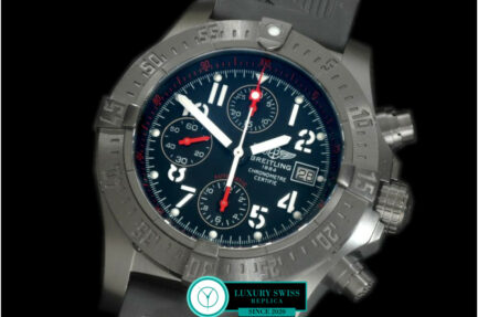 BREITLING AVENGER SKYLAND