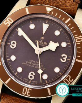 TUDOR HERITAGE BLACK BAY BRONZE SWISS AUTOMATIC BROWN LEATHER STRAP